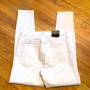 NEW Banana Republic Curvy vintage stretch skinny jean white size 6 / 28. NWT
